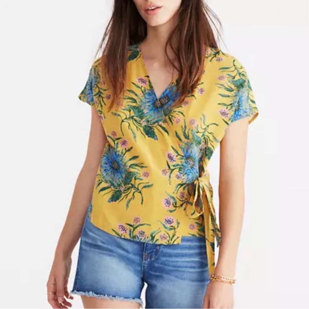 Madewell women’s silk floral wrap top, short sleeve, size medium